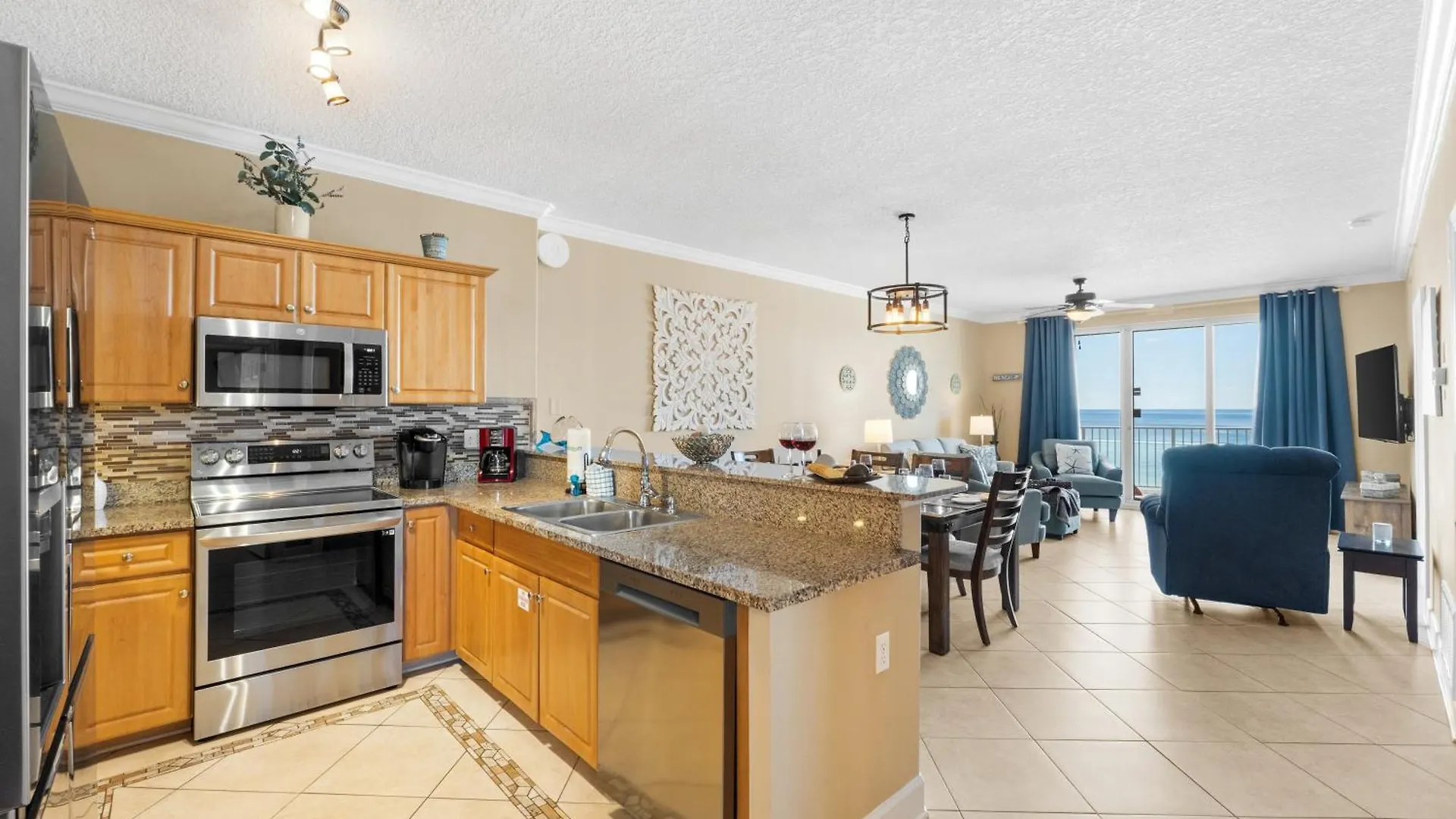 Twin Palms Resort #601 By Book That Condo Panama City Beach Semesterbostad
