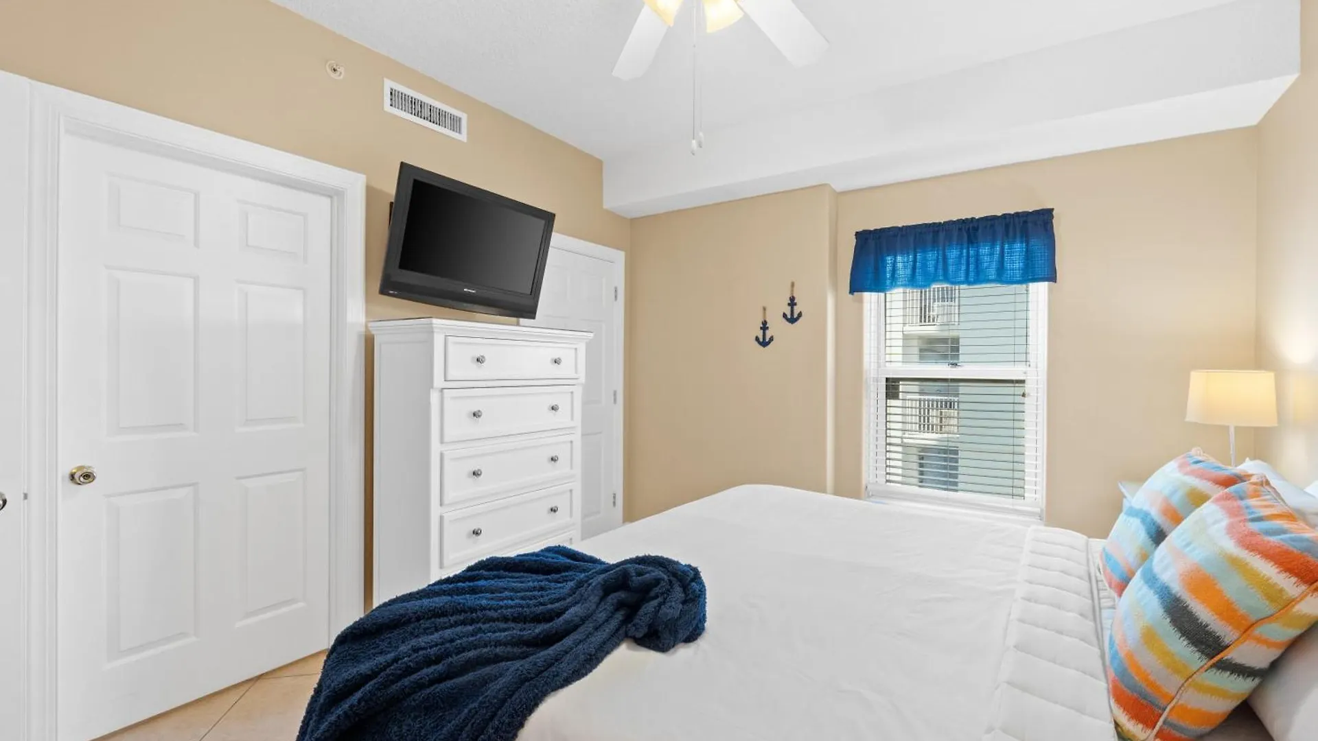 Holiday home Twin Palms Resort #601 By Book That Condo Panama City Beach United States