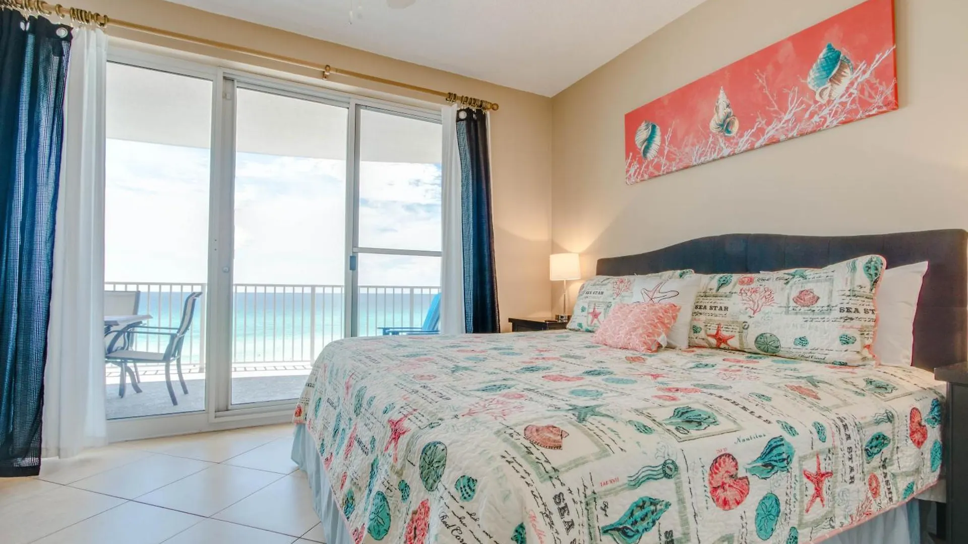 Holiday home Twin Palms Resort #601 By Book That Condo Panama City Beach